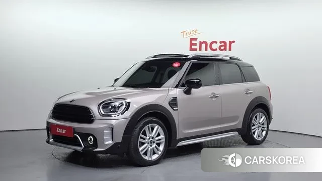 Mini Cooper Countryman 2022 Серебристо-серый из Кореи