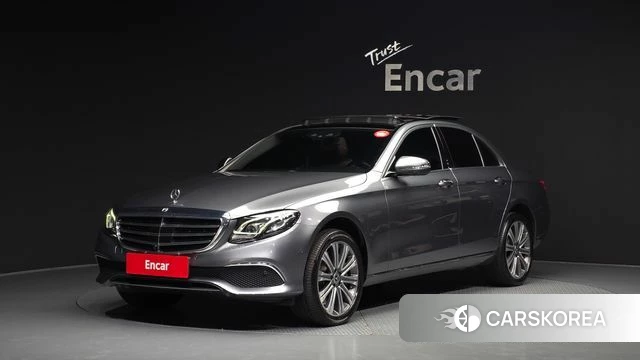 Mercedes-Benz E-Class W213 2020 Серый из Кореи