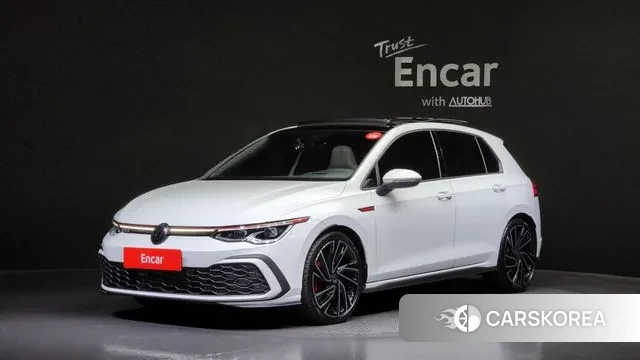 Volkswagen Golf 8th Generation 2024 Белый из Кореи