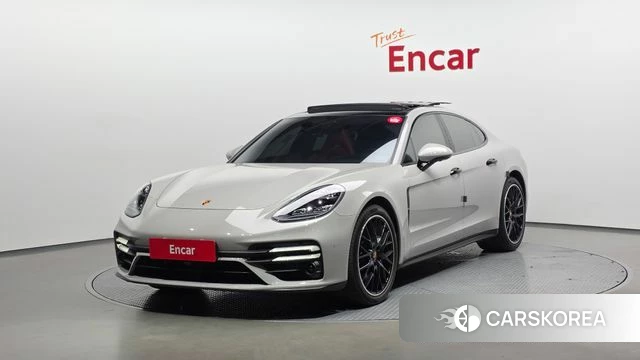 Porsche Panamera (971) 2023 Серебристо-серый из Кореи
