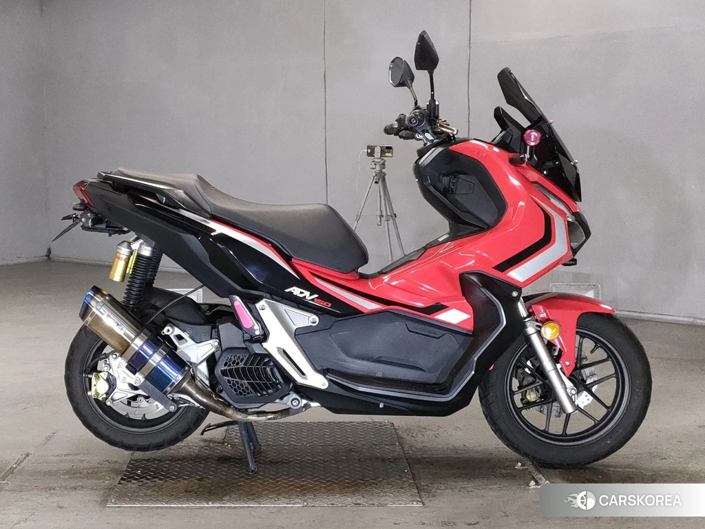 Проданный Honda ADV150 2019 из Японии, фото 2