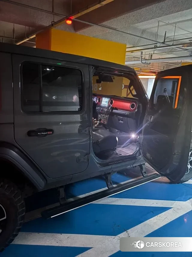 Jeep Wrangler (JL) 2020 Серый из Кореи
