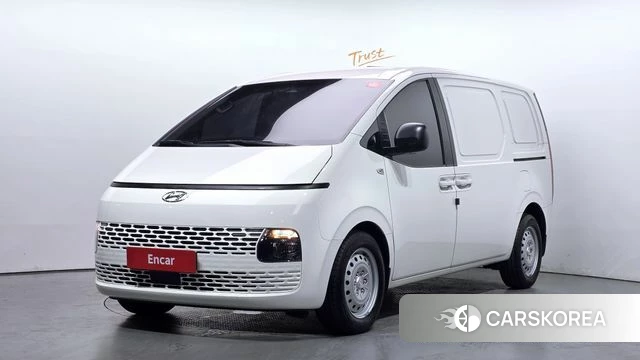Hyundai Staria 2022 Белый из Кореи