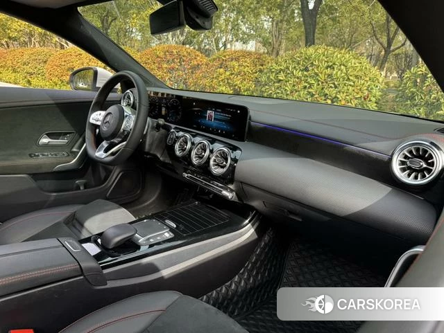 Mercedes-Benz CLA (import) 2023 Белый из Китая