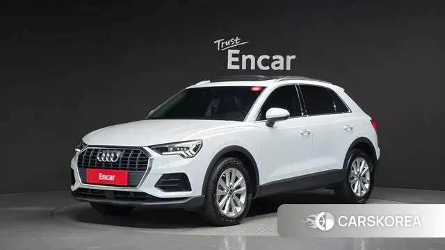 Audi Q3 (F3) 2022 Белый из Кореи