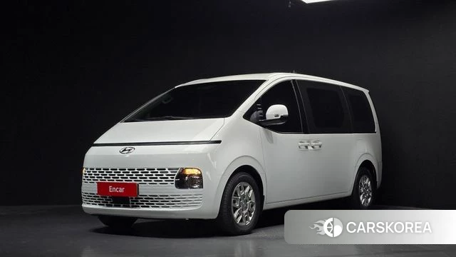 Hyundai Staria 2023 Белый из Кореи