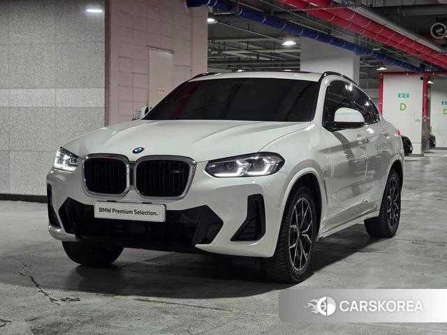 BMW X4 (G02) 2023 Белый из Кореи