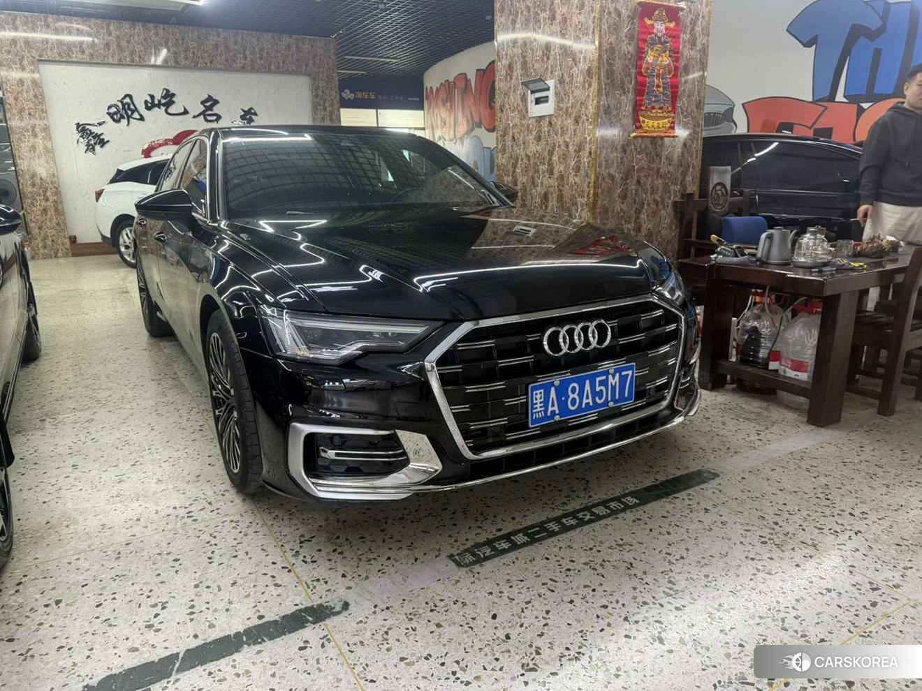 Audi A6L 2020 Черный из Китая