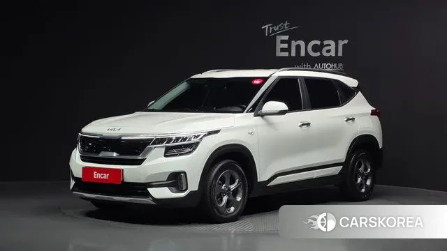 Kia Seltos 2022 Белый из Кореи