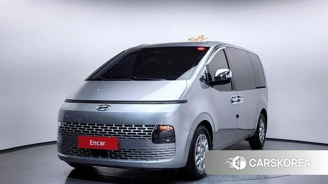 Hyundai Staria 2022 Серебряный из Кореи