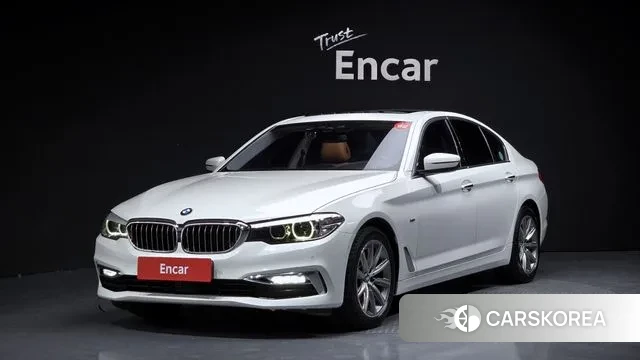 BMW 5 Series (G30) 2018 Белый из Кореи
