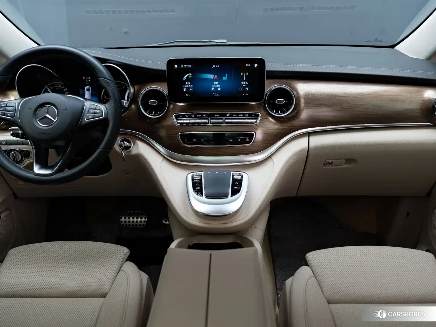 Mercedes-Benz V-Class 2024 Черный из Китая