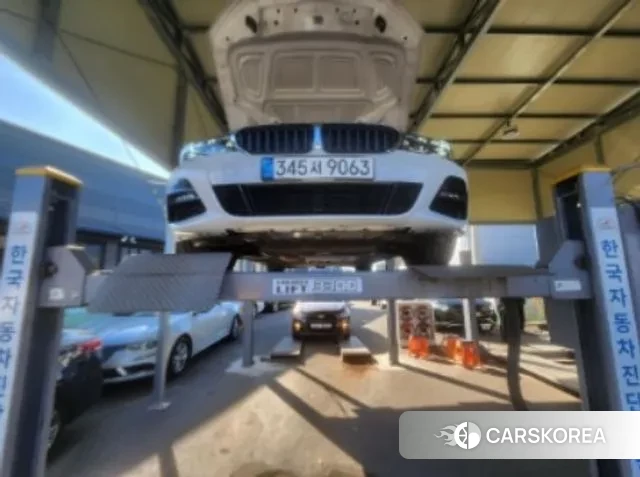 BMW 3 Series (G20) 2022 Белый из Кореи