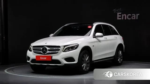 Mercedes-Benz GLC-Class X253 2019 Белый из Кореи