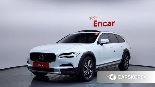 Volvo V90 Cross-Country 2018 Белый из Кореи