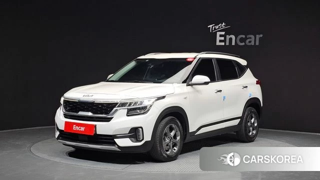 Kia Seltos 2022 Белый из Кореи