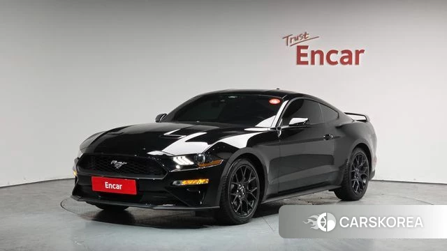 Ford Mustang 2022 Черный из Кореи