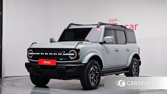 Ford Bronco 6th Generation 2023 Серый из Кореи