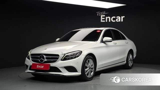 Mercedes-Benz C-Class W205 2019 Белый из Кореи