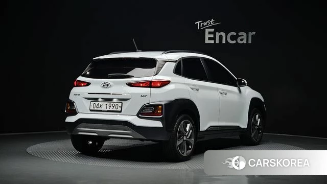 Hyundai Kona 2018 Белый из Кореи