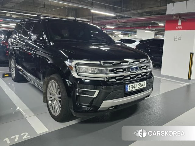 Ford Expeditation 2023 Черный из Кореи