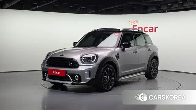 Mini Cooper Countryman 2024 Серебряный из Кореи
