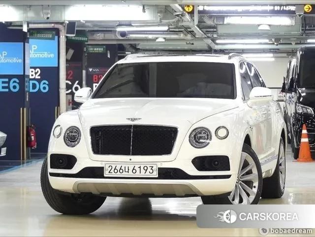 Bentley Bentayga 2020 Белый из Кореи