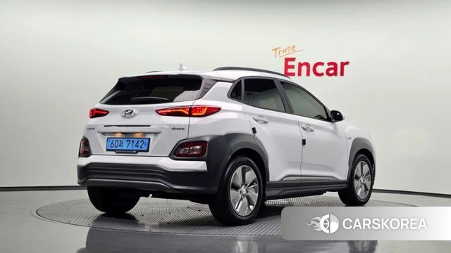 Hyundai Kona Electric 2019 Белый из Кореи