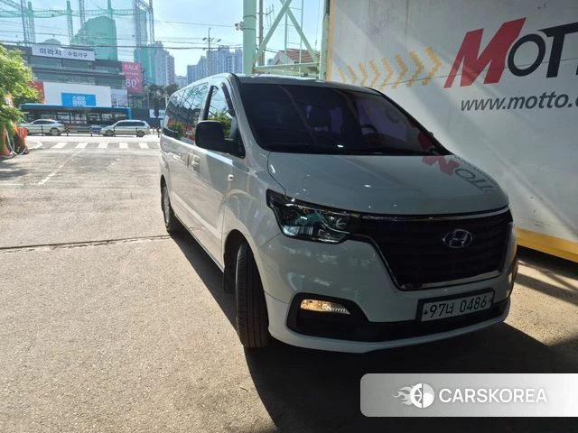 Hyundai The New Grand Starex 2018 Белый из Кореи