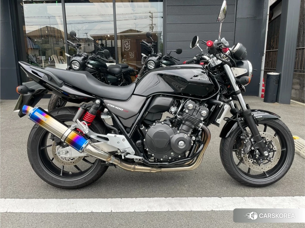 Проданный Honda CB400SF ABS 2019 из Японии, фото 2