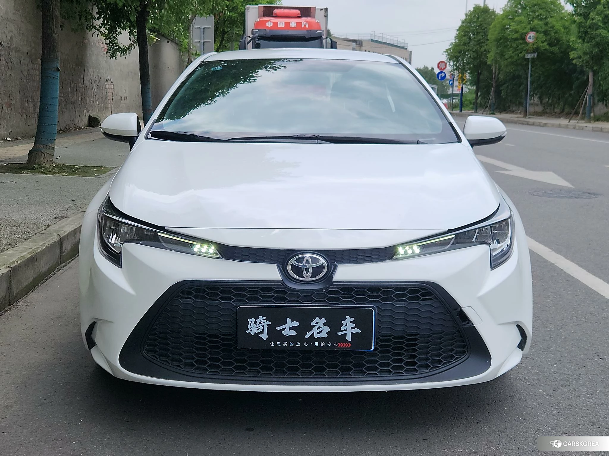 Toyota Lei Ling 2022 Белый из Китая