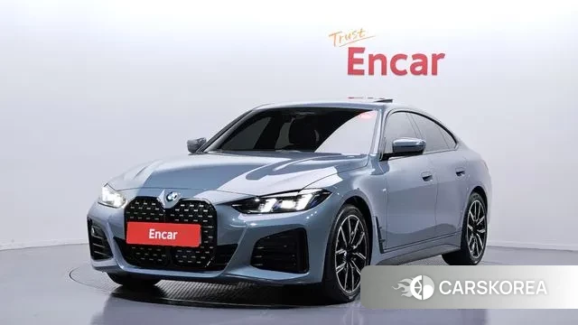 BMW 4 Series (G22) 2025 Небесно-голубой из Кореи