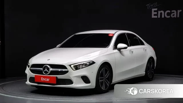 Mercedes-Benz A-Class W177 2021 Белый из Кореи