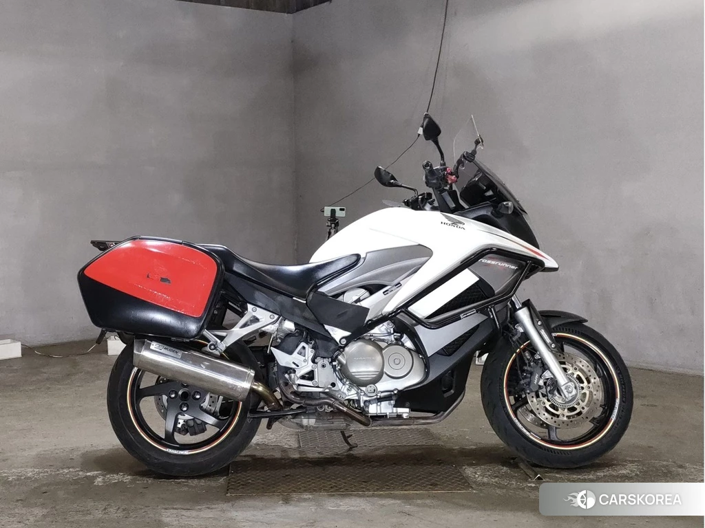 Проданный Honda VFR800X 2013 из Японии