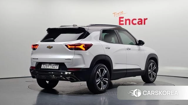 Chevrolet (GM Daewoo) Trailblazer 2021 Белый из Кореи