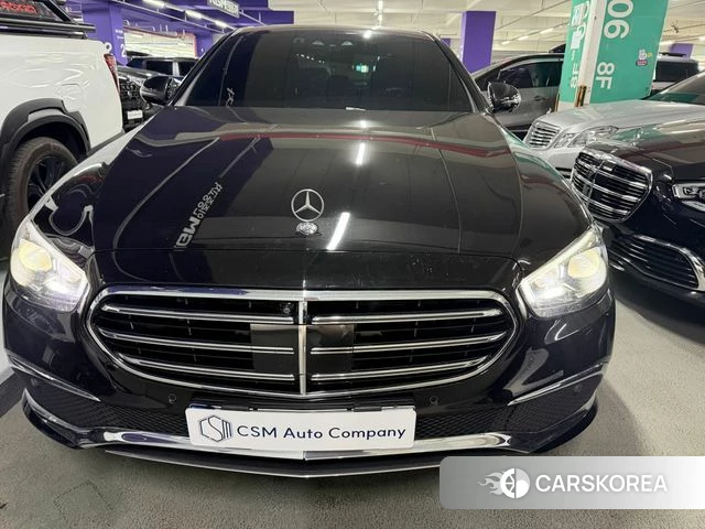 Mercedes-Benz E-Class W213 2023 Черный из Кореи