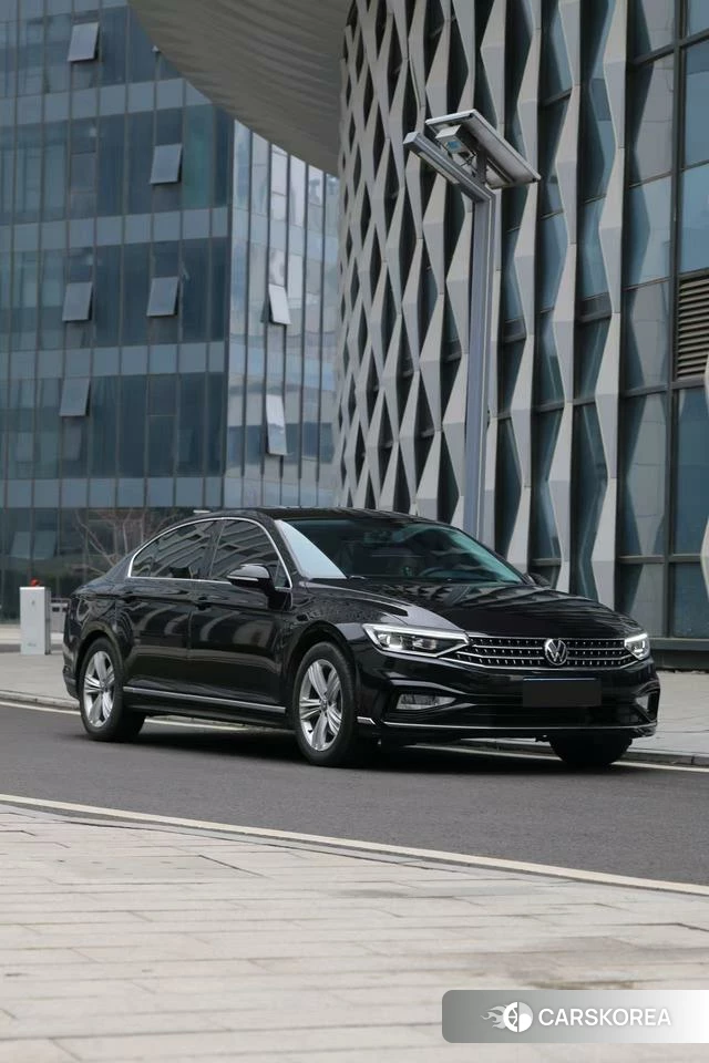 Volkswagen Magotan 2024 Черный из Китая