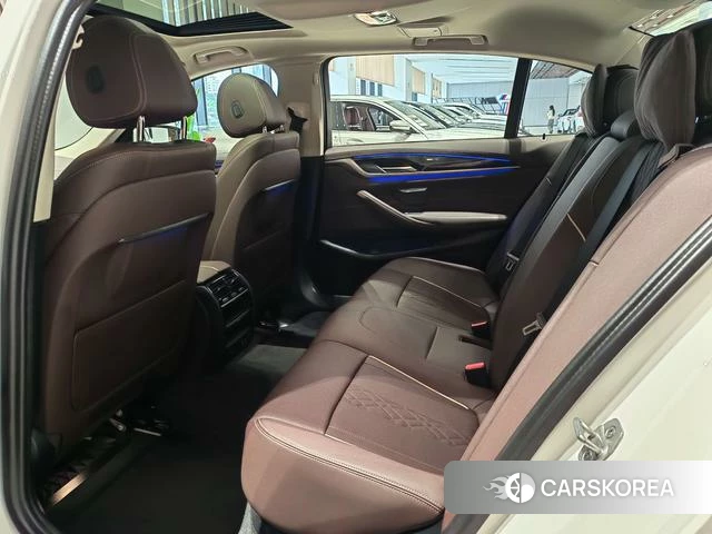 BMW 5 series 2024 Белый из Китая