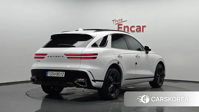 Genesis GV70 2024 Белый из Кореи