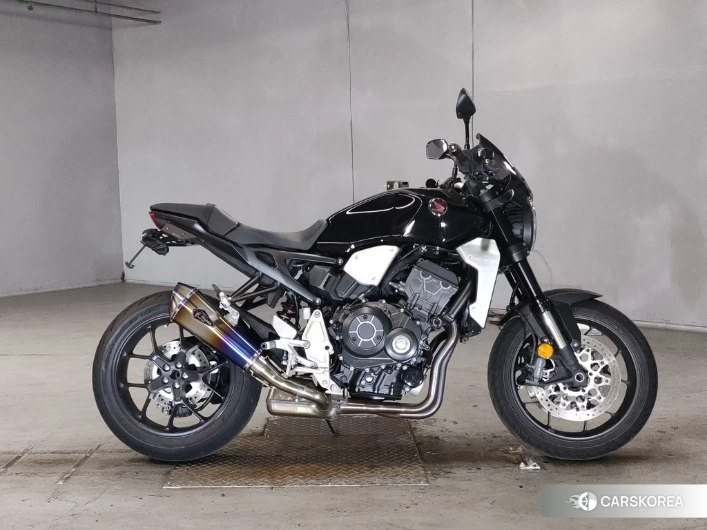 Проданный Honda CB1000R 2020 из Японии