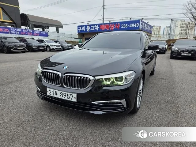 BMW 5 Series (G30) 2019 Черный из Кореи