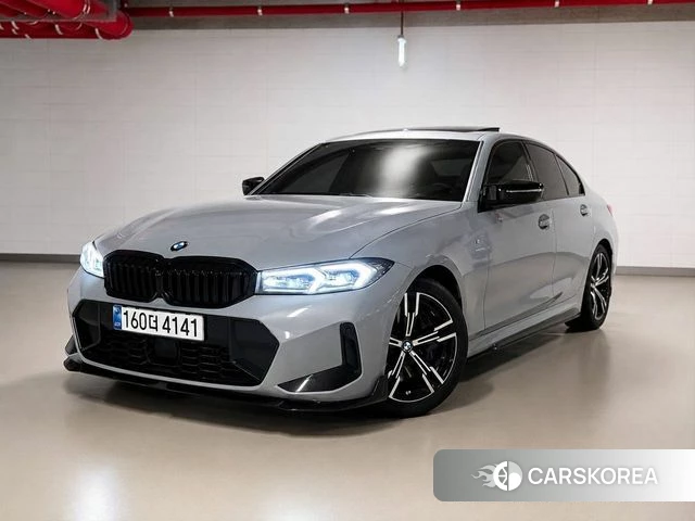 BMW 3 Series (G20) 2025 Небесно-голубой из Кореи