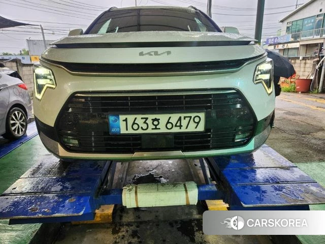 Kia Di Ol Nu Niro 2022 Белый из Кореи