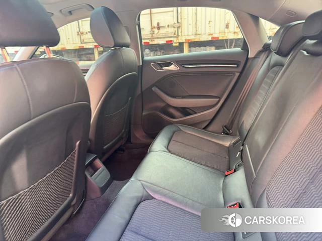 Audi A3 2021 Белый из Китая