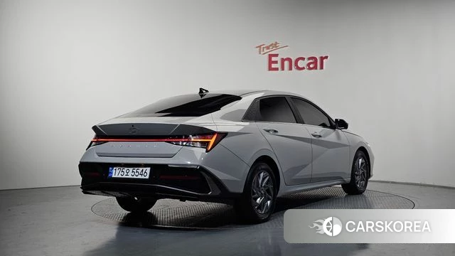 Hyundai The New Avante (CN7) 2024 Серебристо-серый из Кореи