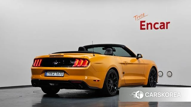 Ford Mustang 2018 Оранжевый из Кореи