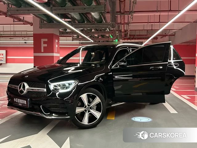 Mercedes-Benz GLC 2023 Черный из Китая
