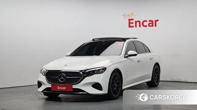 Mercedes-Benz E-Class W214 2025 Белый из Кореи