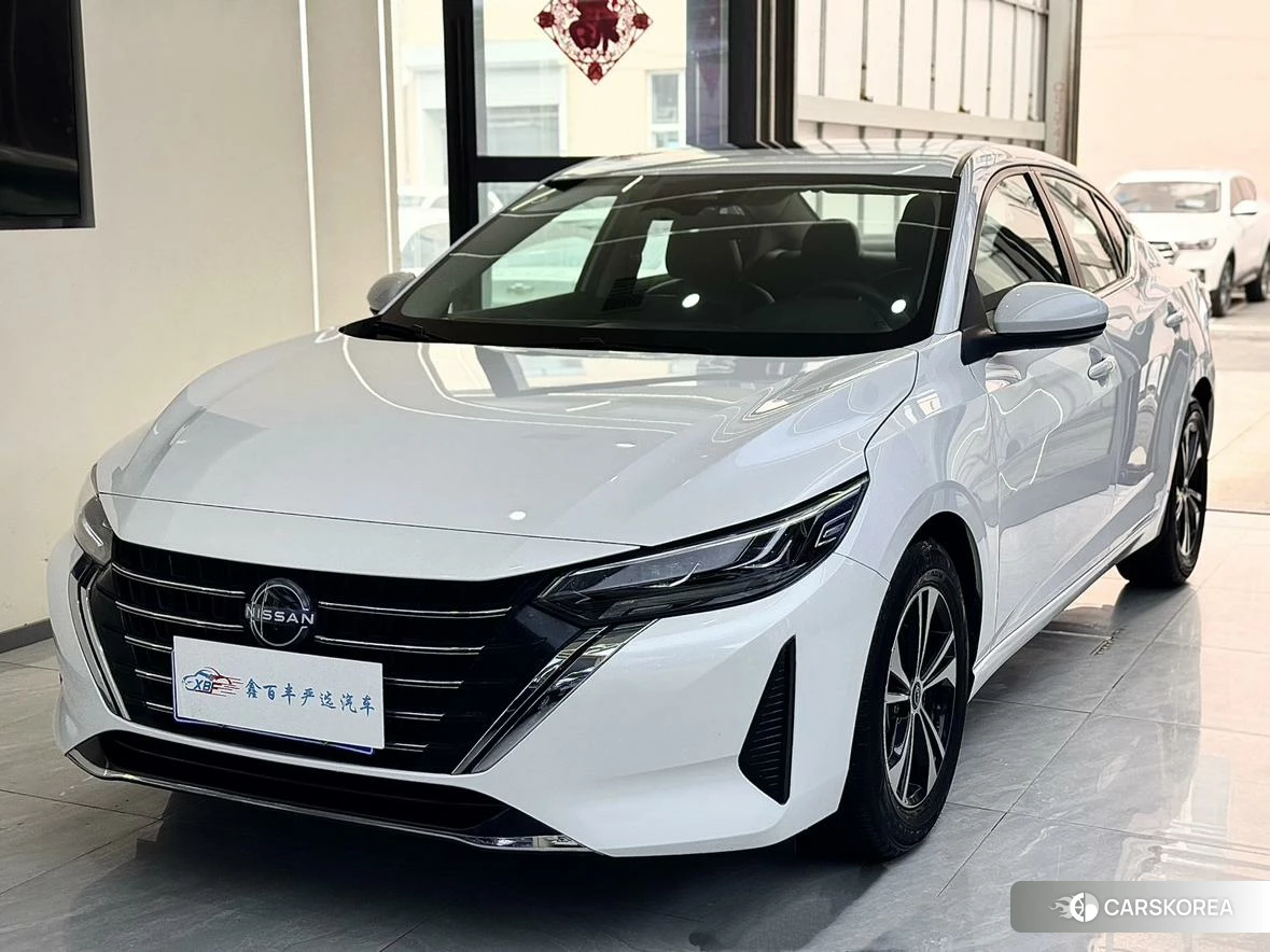 Nissan Xuan Yi 2023 Белый из Китая