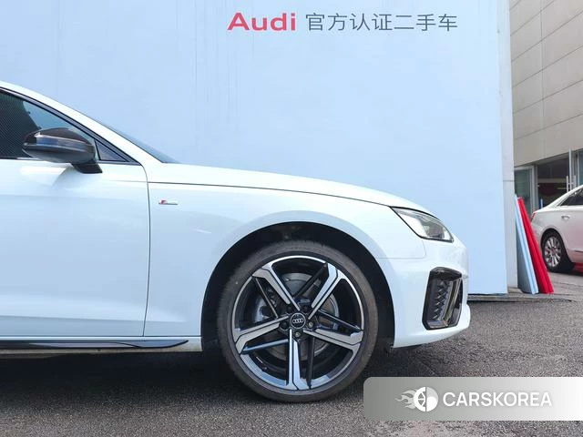 Audi A4L 2024 Белый из Китая
